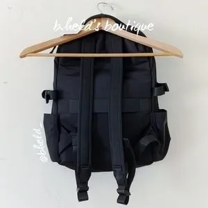 lululemon athletica | Bags | Lululemon New Crew Backpack 22l  display picture 1